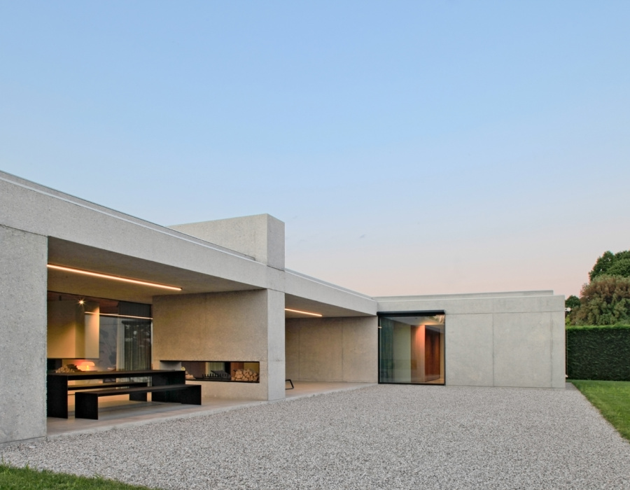 Pavilux® Overlay, dekorativer Boden mit geringer Dicke und Silver Oberfläche. Private Villa, Strà, Italien. Projekt: MIDE Architetti. 04