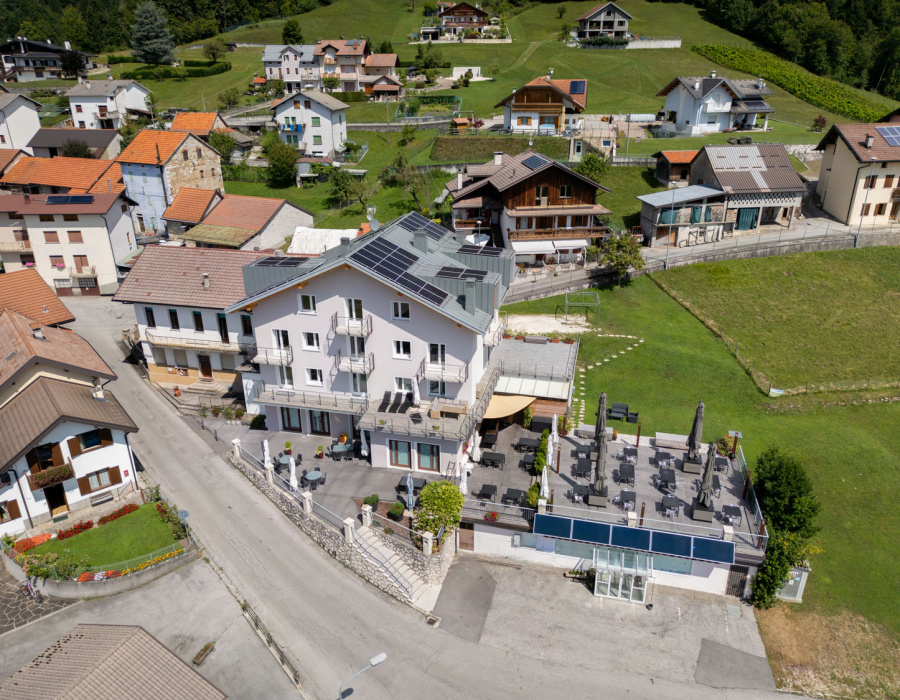 Pavilux pavimento industriale colore lavagna. Locanda San Martino Alpago BL 11